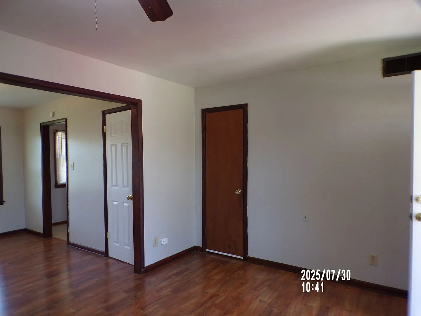 Freshly painted interiors — Photo 4