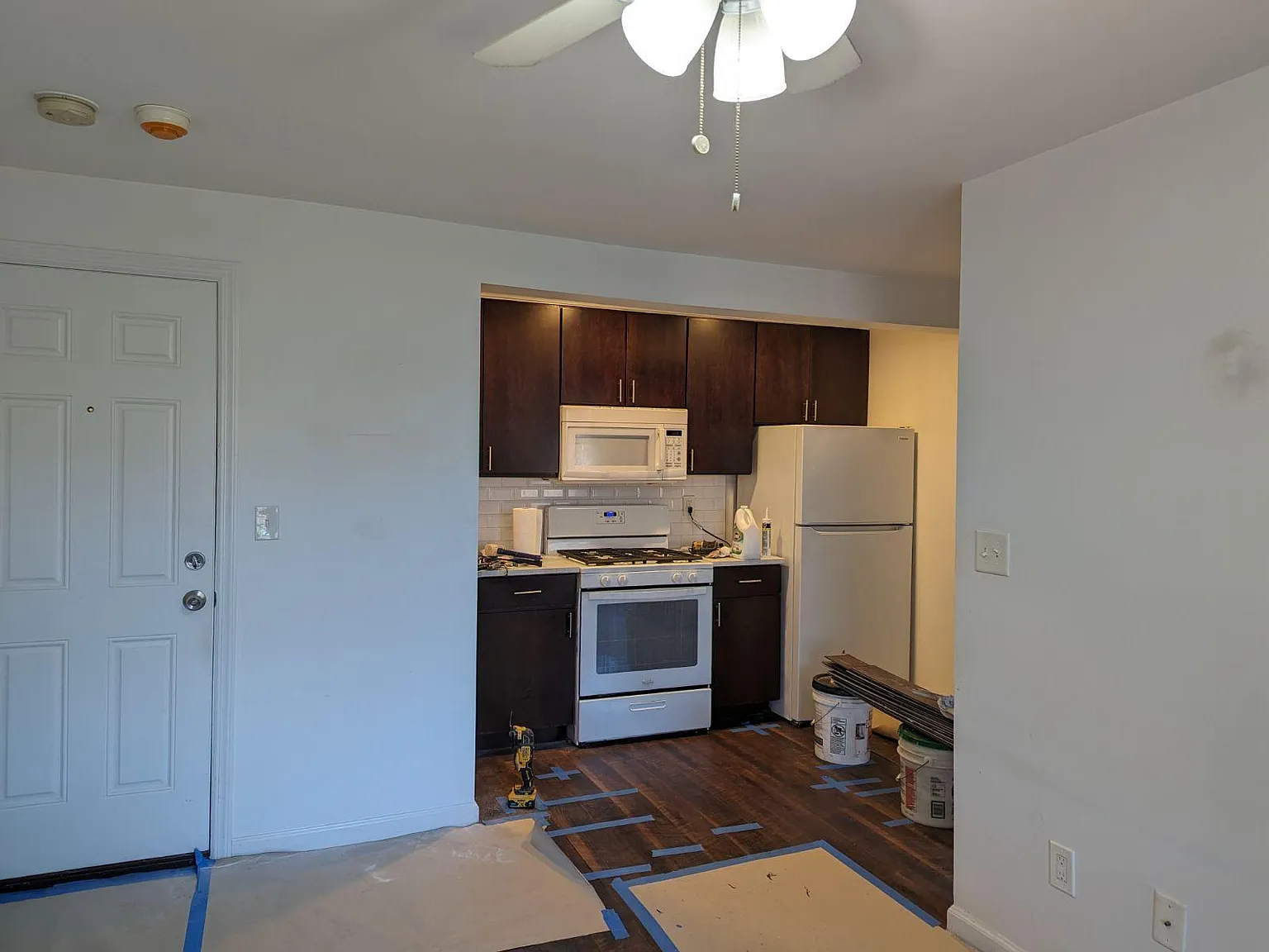 829 Suffolk Ave — Photo 2