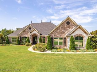 8501 Howard Hill Rd, Fort Smith, AR 72916