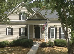 8434 Cullingford Ln, Charlotte, NC 28216
