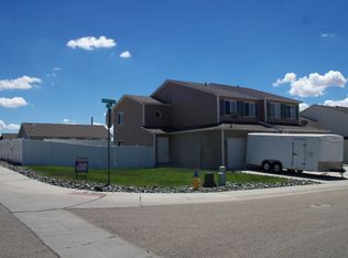 921 Rampart Dr, Rock Springs, WY 82901