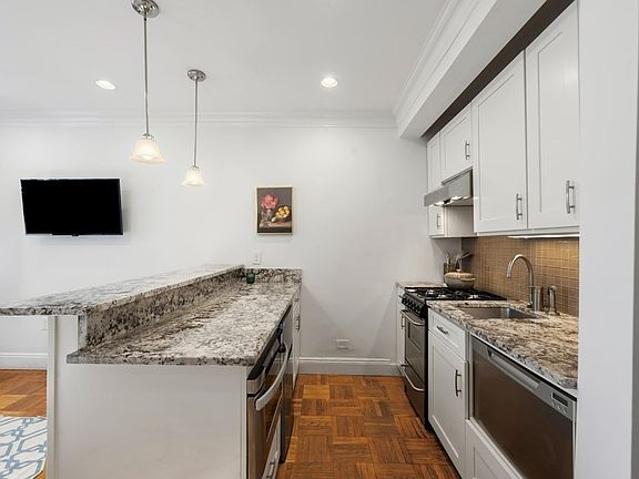 4th image of 56 Commonwealth Ave APT 53