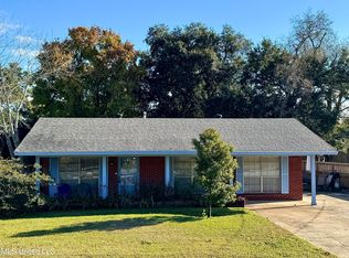 213 E 2nd St, Long Beach, MS 39560