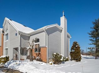 10 Cheryl Ct, Monmouth Junction, NJ 08852