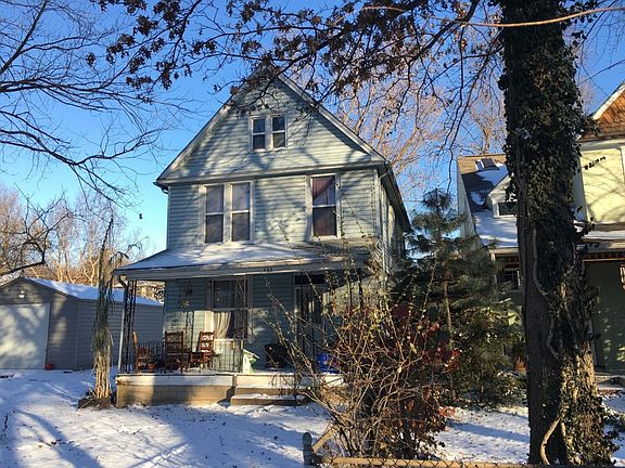 3rd image of 421 Cypress Ave