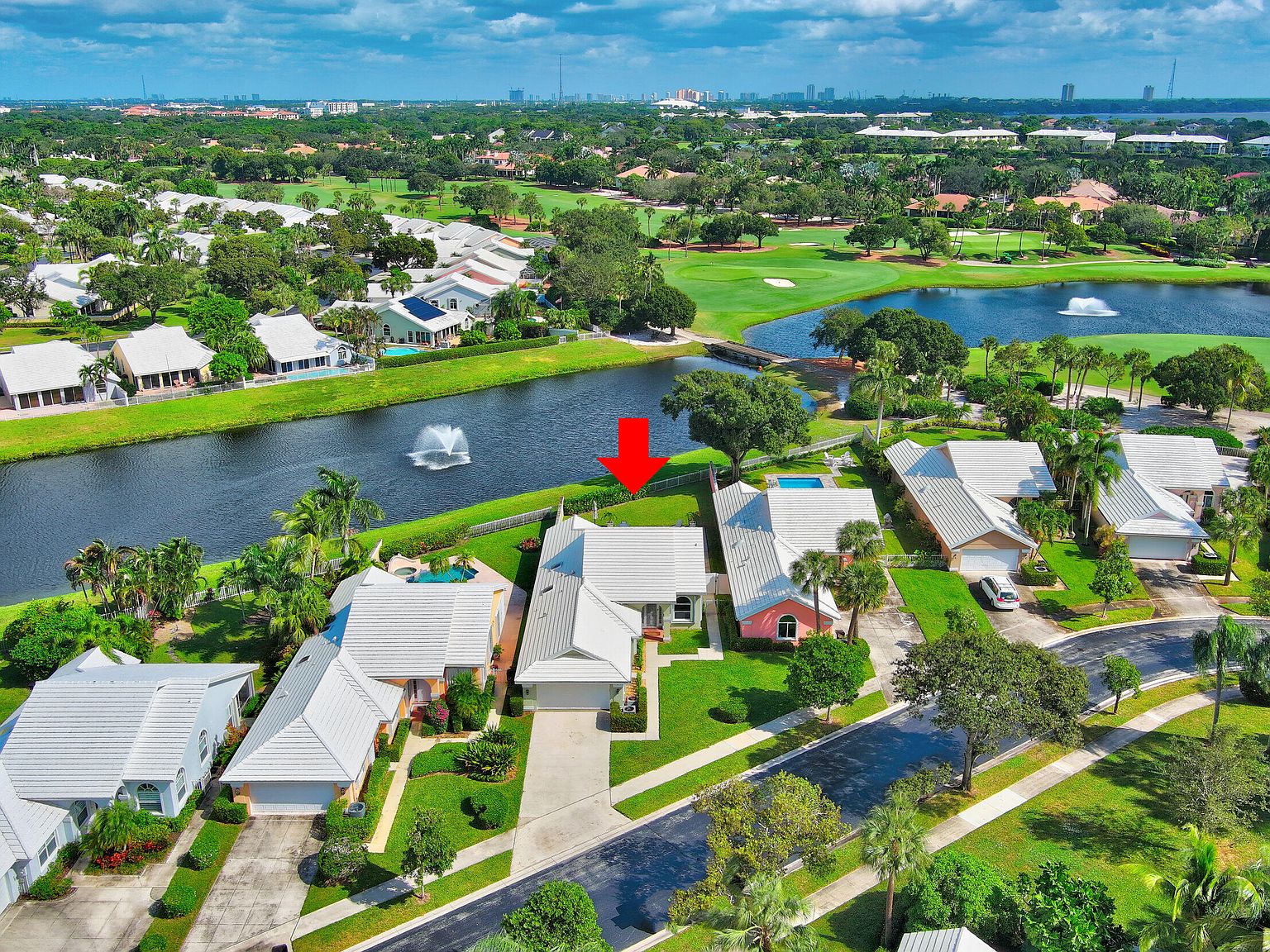 2330 Saratoga Bay Dr