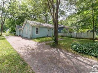 1210 Prairie Ave, Lawrence, KS 66044