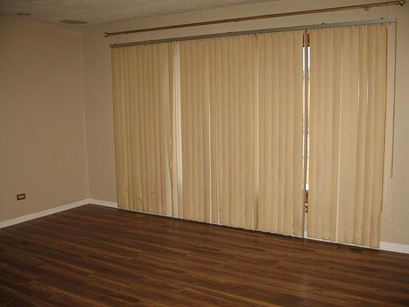 2nd image of 1650 S Green Meadows Blvd