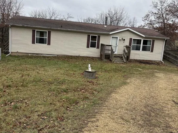 2025 Cave Road, Mineral Point, WI 53565