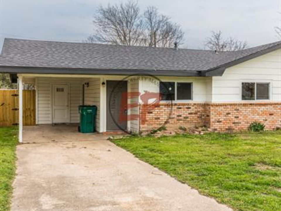 1st image of 107 Shirley Dr