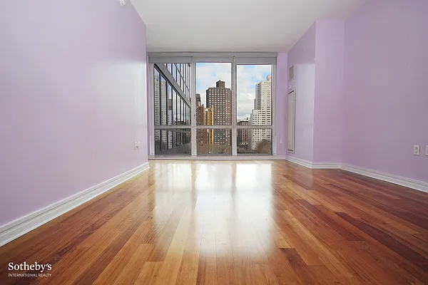 Rented by Sotheby's International Realty | media 7