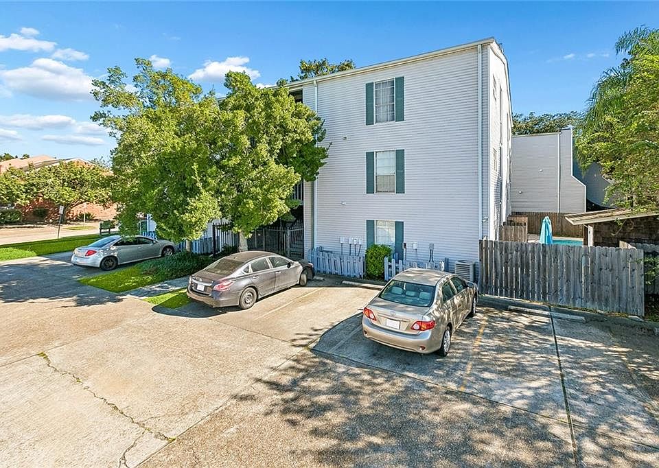 1st image of 2866 Steamship Cir APT 3B