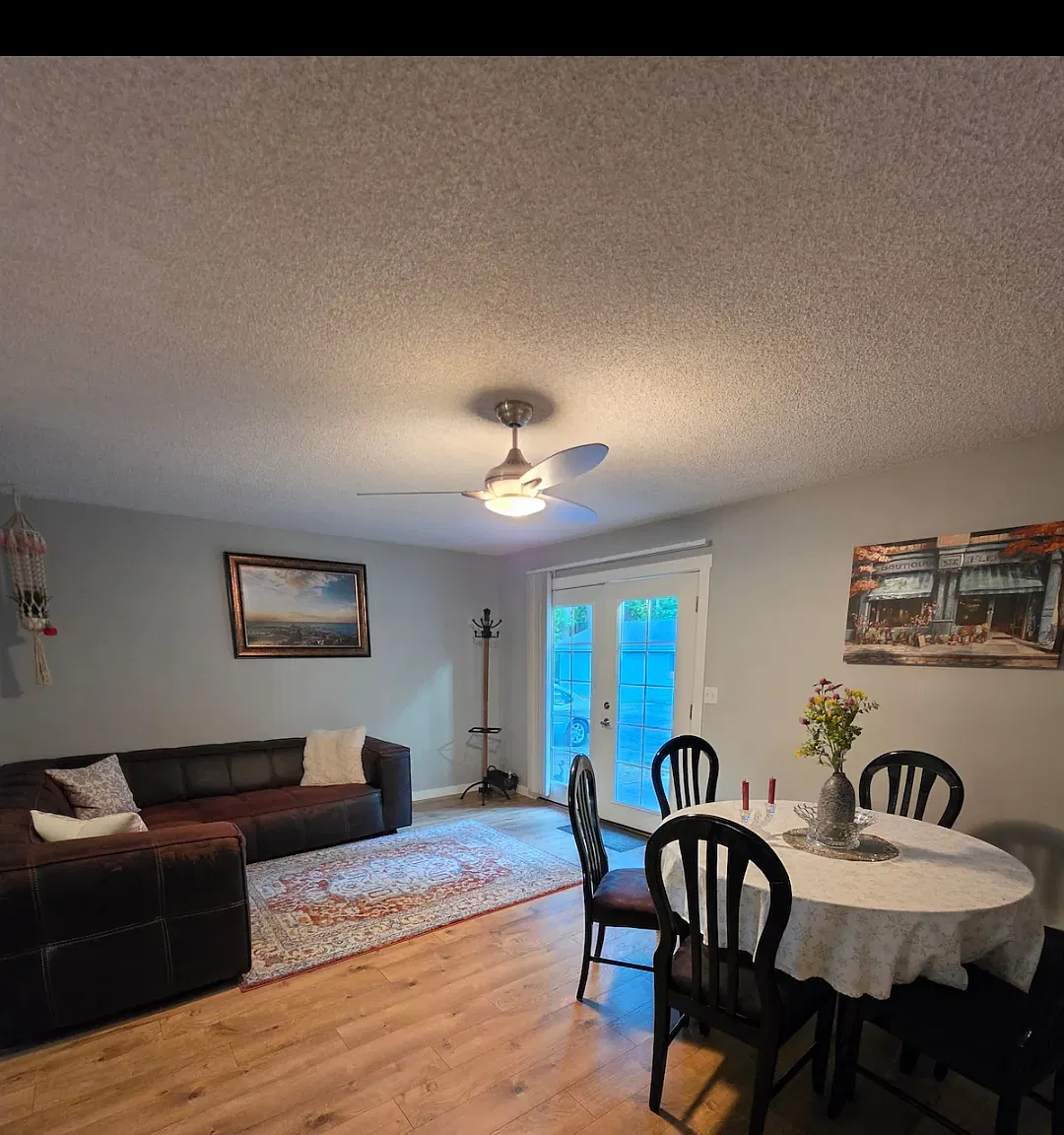 3 bed, 1700 sqft, $2,500 — Photo 4