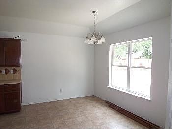 5th image of 1304 Dixon