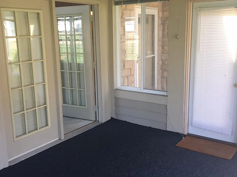 3 season room