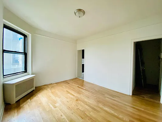 Rented by MySpaceNYC | media 2