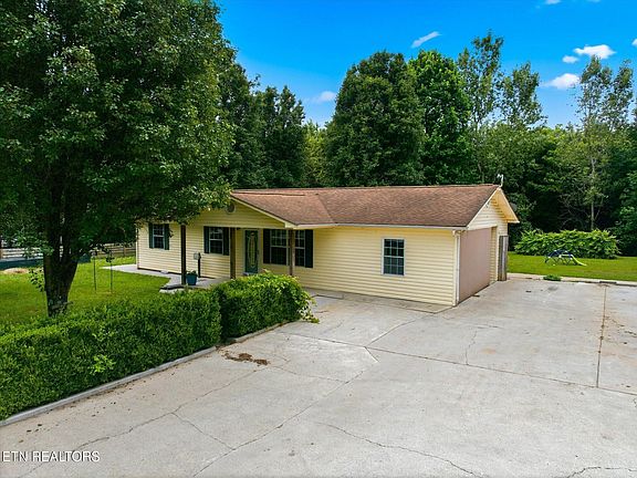 2nd image of 301 Wayman Rd