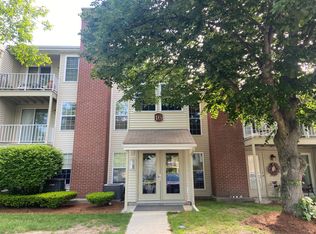 16 Walden Dr, Natick, MA 01760