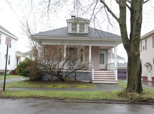 35 Runnells St, Portland, ME 04103