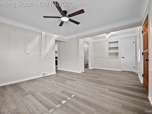 4th image of 6943 Colonial St
