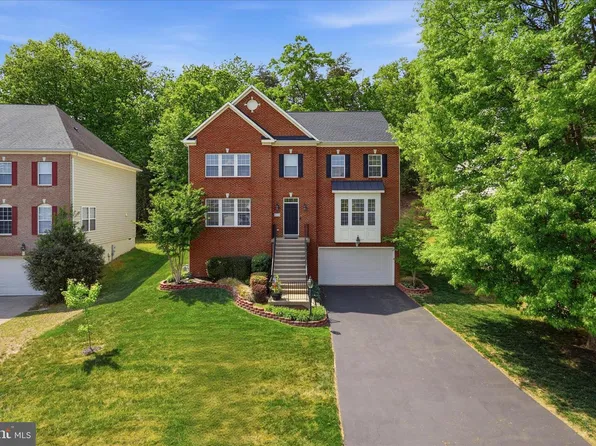 4218 Talon Dr, Dumfries, VA 22025