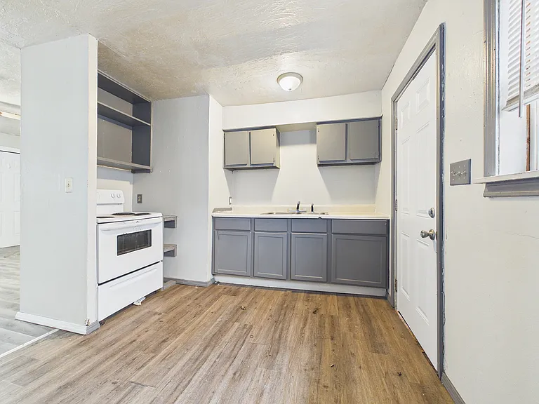 1516 Fulton St — Photo 1