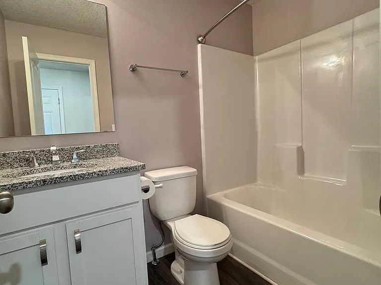 1610 Westport Dr — Photo 12
