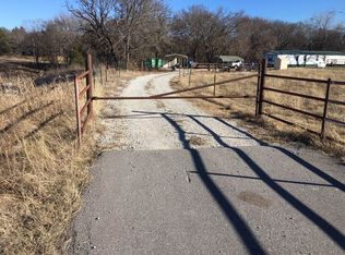 12717 Oswalt Rd, Marietta, OK 73448