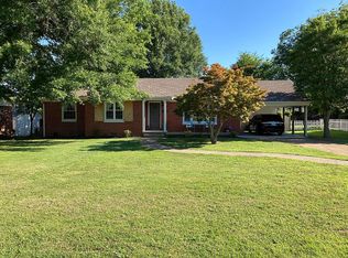 716 E Florida Ave, Union City, TN 38261