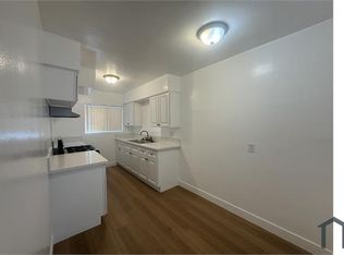 1358 W 37th St APT 1, Los Angeles, CA 90007