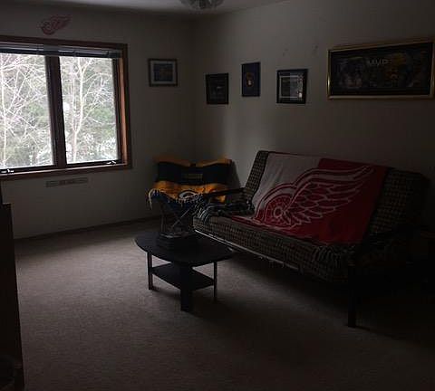 2nd image of 3423 Rosewood Dr