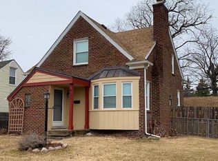 823 E Pearl Ave, Hazel Park, MI