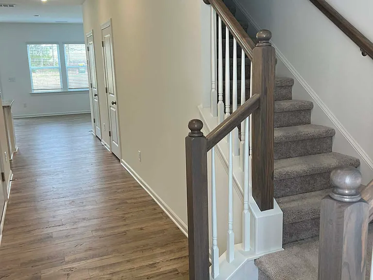 224 Hank Way — Photo 16