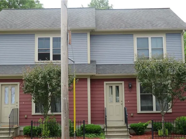72 Barton St Unit 14, Pawtucket, RI 02860