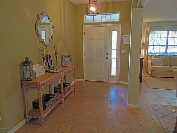 2nd image of 14518 Woodfield Cir S