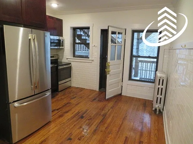 845-55 W Agatite Ave #3W — Photo 8