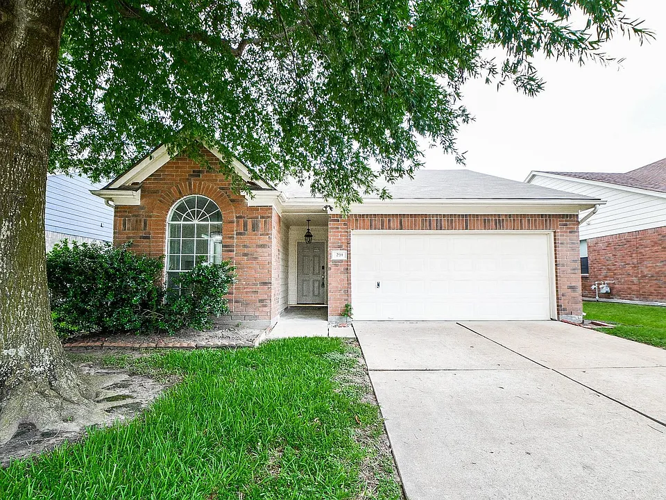 2911 Copper Cliff Dr