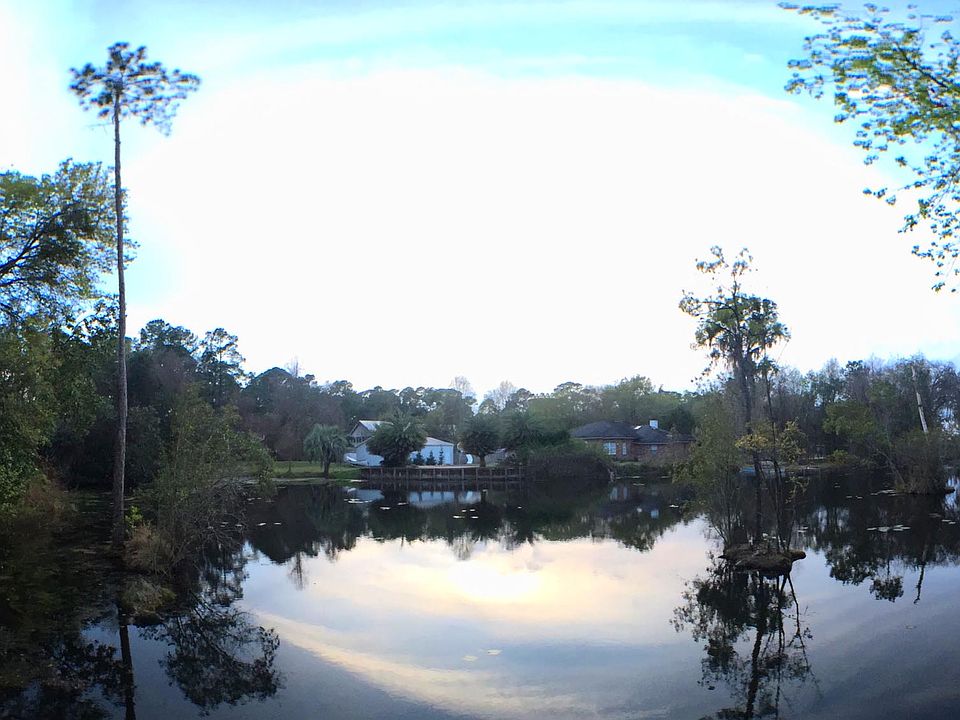 1st image of 126 Warren Cir