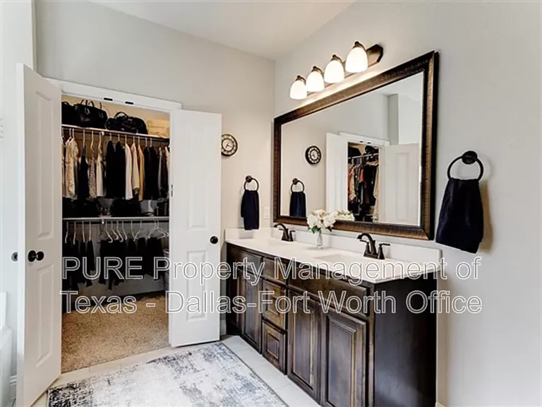 1612 Town Creek Cir — Photo 19