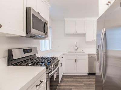 12659 Moorpark St, Studio City, CA, 91604