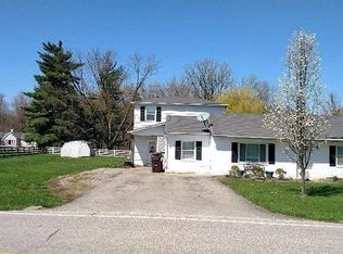 872 Locust Corner Rd, Cincinnati, OH 45245