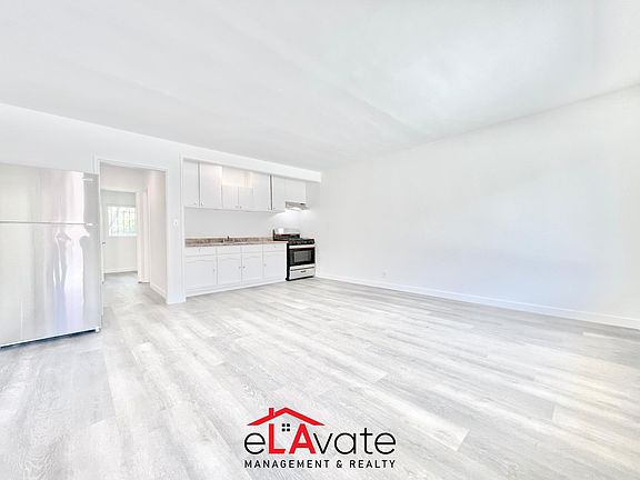 2nd image of 3900 Nicolet Ave #1X1