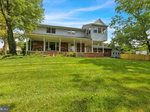 1110 Rhodora Ave, Reading, PA 19605