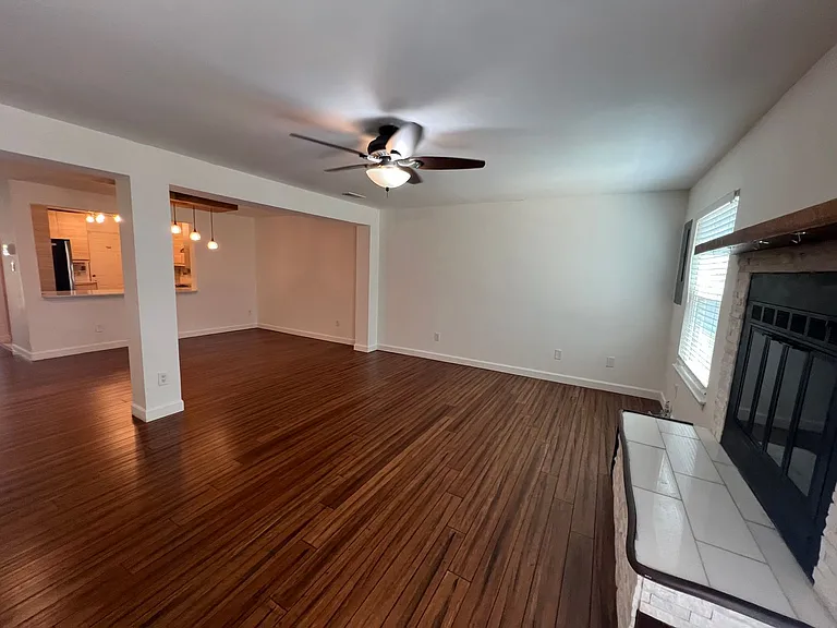 4829 Tunlaw Ct — Photo 5