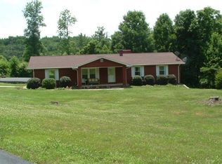 1522 Jordantown Rd, Thaxton, VA 24174