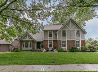 10300 Eby St, Overland Park, KS 66212