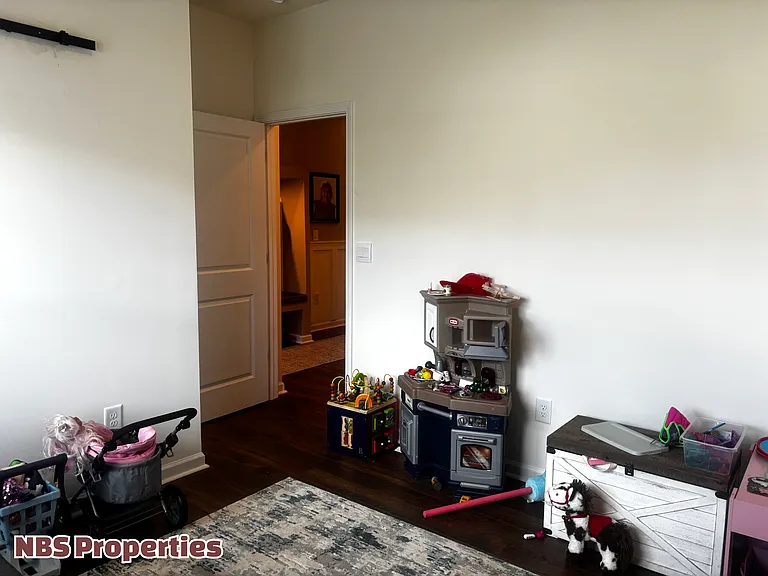 12308 Manhattan Ln — Photo 13
