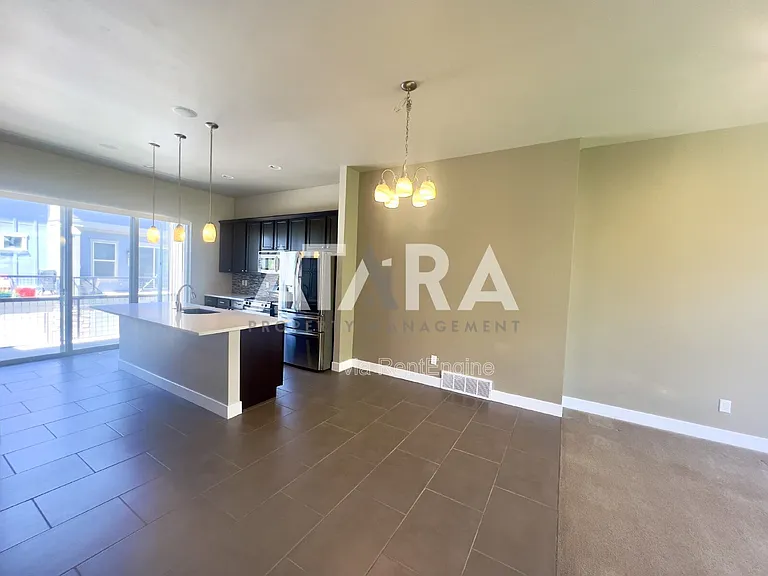 7533 S Vinci Pl — Photo 9