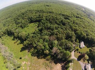 143 Whipple Rd, Smithfield, RI 02917