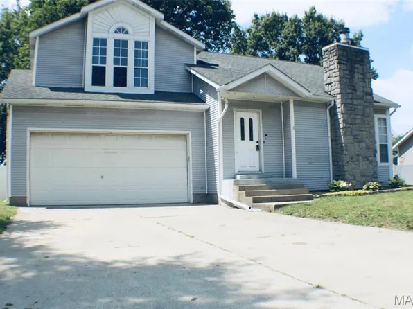 133 N 6th St, Dupo, IL 62239